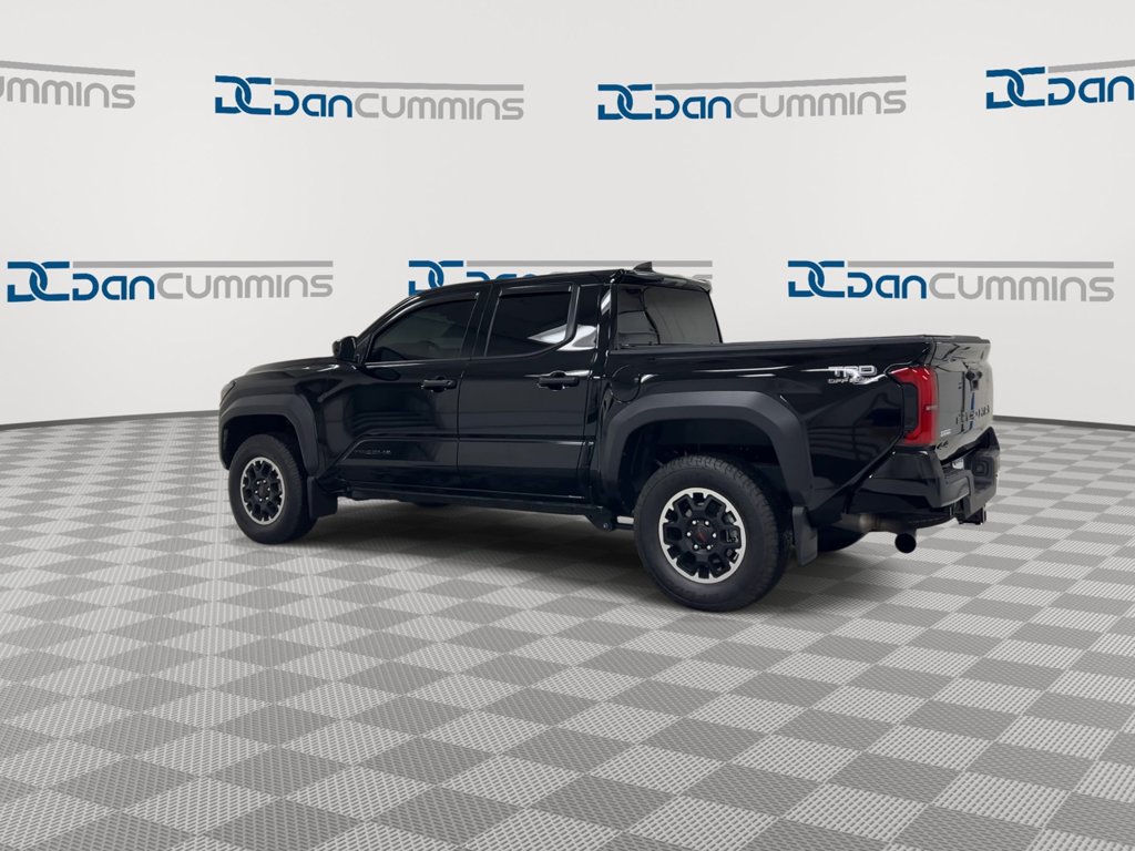 Used 2025 Toyota Tacoma TRD Off-Road AWD/4WD image 6