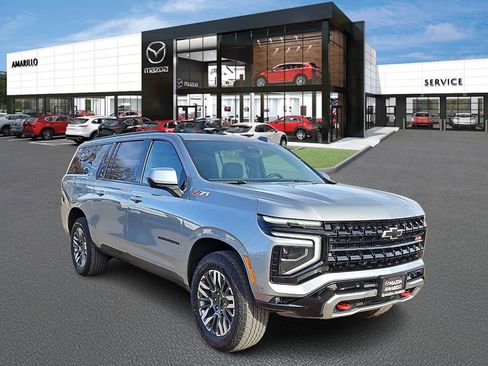 Used 2025 Chevrolet Suburban Z71 image 1