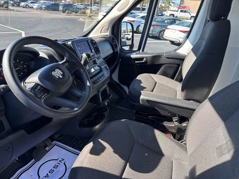 Used 2024 RAM ProMaster 2500 image 10