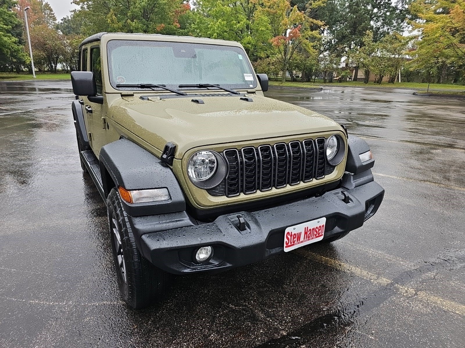 Used 2025 Jeep Wrangler Unlimited Sport AWD/4WD image 7