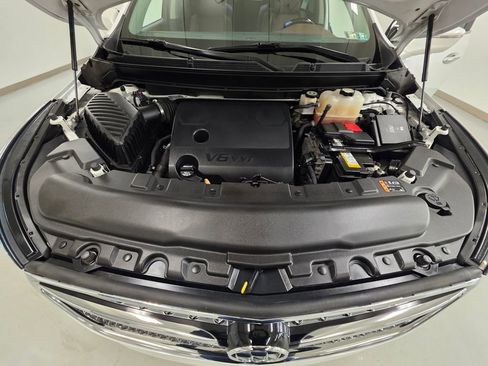 Used 2021 Buick Enclave Avenir w/ Avenir Technology Package image 11