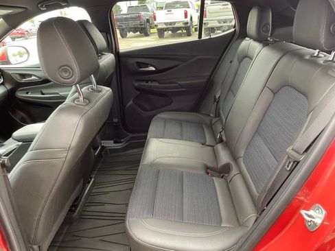 Used 2024 Buick Envista Preferred w/ Convenience II Package FWD image 30