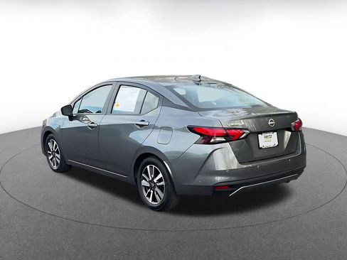 Used 2025 Nissan Versa SV image 11