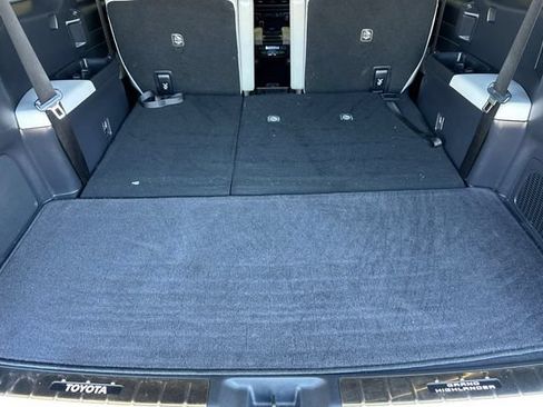 Certified 2026 Toyota Grand Highlander AWD Hybrid image 20