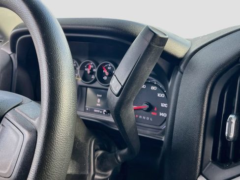 Used 2022 Chevrolet Silverado 1500 Custom RWD image 16