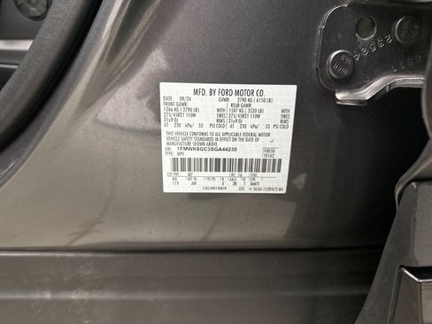 Used 2025 Ford Explorer ST AWD/4WD image 23