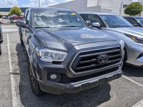 Used 2021 Toyota Tacoma SR5 RWD image 1