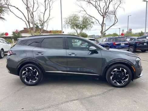Used 2024 Kia Sportage SX FWD image 2