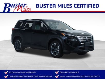 Used 2025 Nissan Rogue SV