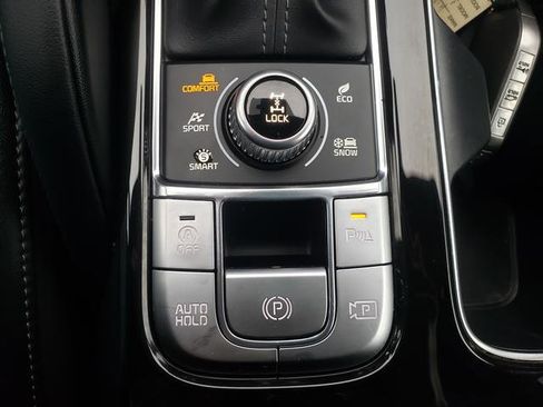 Certified 2024 Kia Telluride SX Prestige X-Line AWD/4WD image 24
