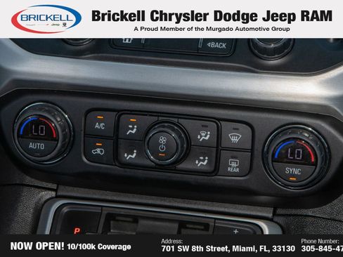 Used 2023 GMC Acadia SLE image 24