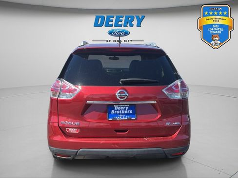 Used 2016 Nissan Rogue SL w/ SL Premium Package AWD/4WD image 7