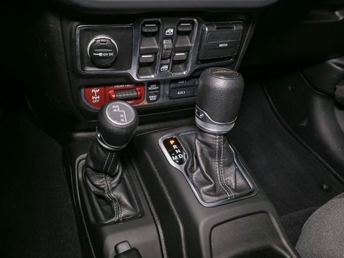 Used 2026 Jeep Gladiator Rubicon AWD/4WD image 35
