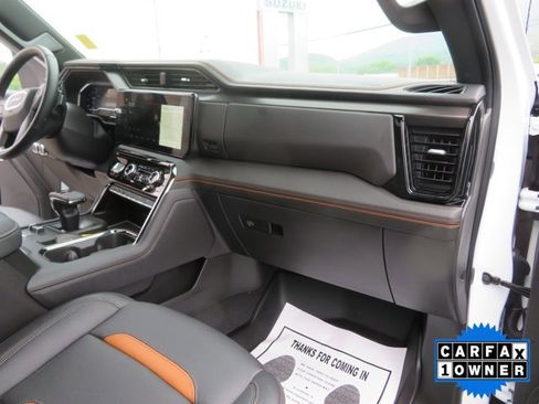 Used 2025 GMC Sierra 1500 AT4 w/ AT4 Premium Package image 21