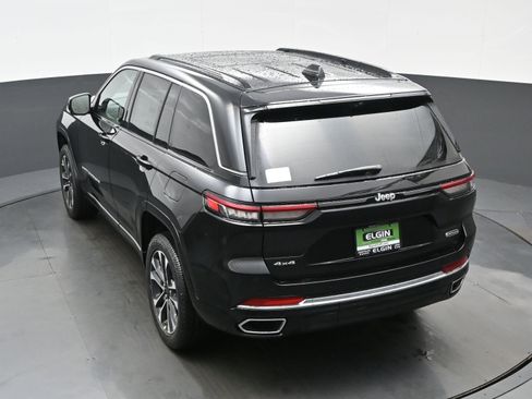 New 2025 Jeep Grand Cherokee Overland w/ Luxury Tech Group IV image 20