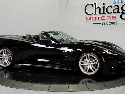 Used 2019 Chevrolet Corvette Stingray Convertible w/ 3LT Preferred Equipment Group RWD image 8