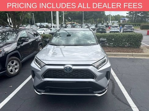 Used 2021 Toyota RAV4 XSE w/ Premium Package AWD/4WD image 3