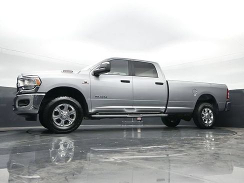 Used 2024 RAM 2500 Big Horn AWD/4WD image 48