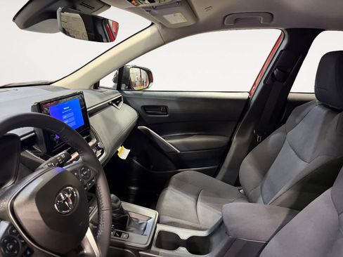 New 2026 Toyota Corolla Cross LE FWD image 9