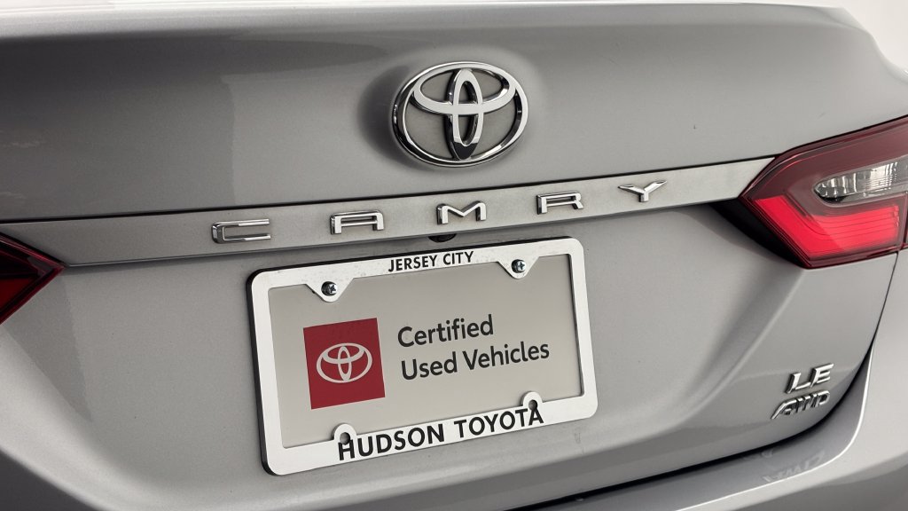 Certified 2023 Toyota Camry LE AWD/4WD image 8