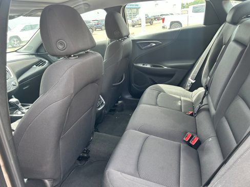 Used 2024 Chevrolet Malibu LT FWD image 14