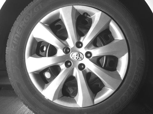 Used 2025 Toyota Corolla LE FWD image 14
