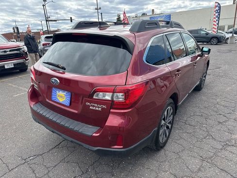 Used 2017 Subaru Outback 2.5i Limited AWD/4WD image 9
