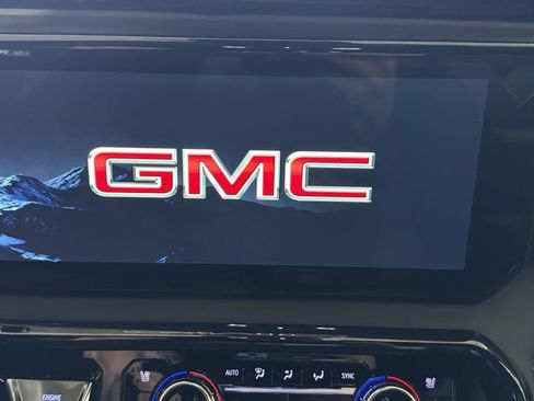 New 2026 GMC Sierra 1500 AT4 w/ AT4 Preferred Package image 26