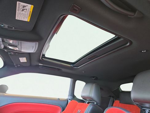 Certified 2022 Dodge Challenger R/T Scat Pack image 21