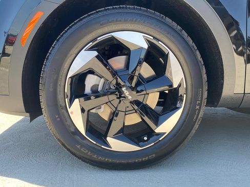 New 2026 Kia Sorento EX AWD/4WD image 10