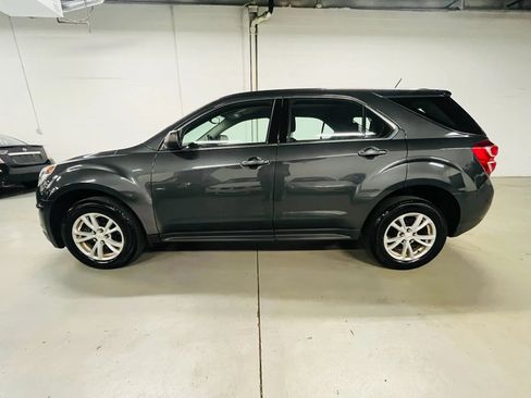 Used 2017 Chevrolet Equinox LS AWD/4WD image 5