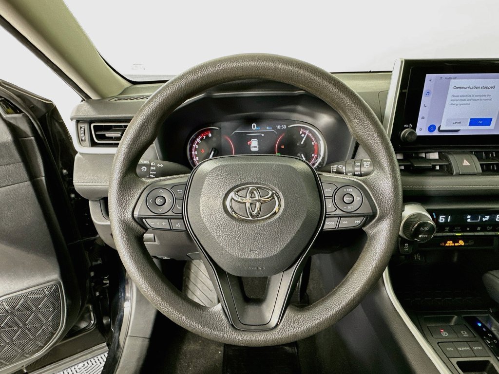 Used 2025 Toyota RAV4 XLE FWD image 11