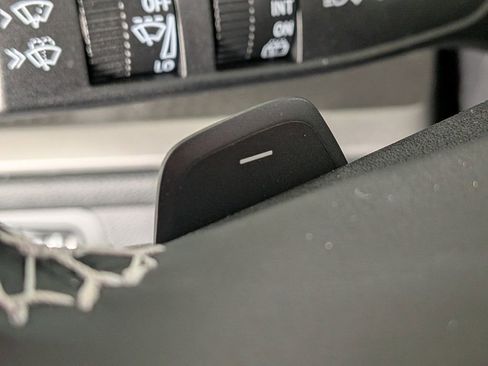 New 2026 Chevrolet Traverse LT w/ Driver Confidence Package image 21