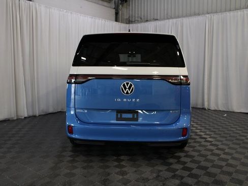 New 2025 Volkswagen ID. Buzz Pro S Plus image 25