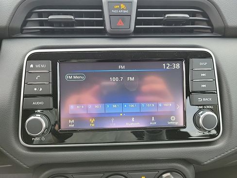 New 2025 Nissan Versa S w/ Trunk Package image 20