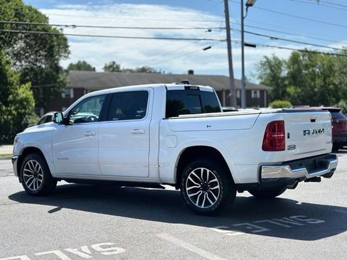 Used 2025 RAM 1500 Limited AWD/4WD image 4