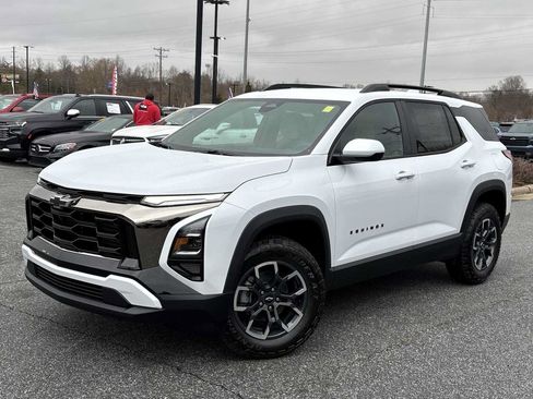 New 2026 Chevrolet Equinox ACTIV FWD image 2