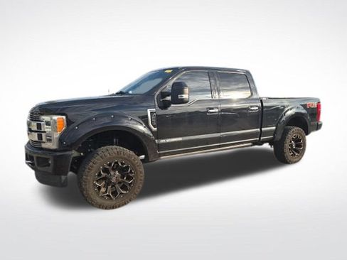Used 2019 Ford F250 Limited w/ FX4 Off-Road Package AWD/4WD image 6