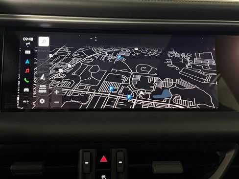 New 2025 Porsche Macan 4 Electric image 32