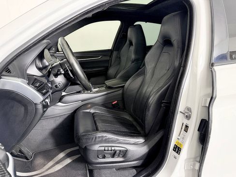 Used 2017 BMW X6 M AWD/4WD image 37