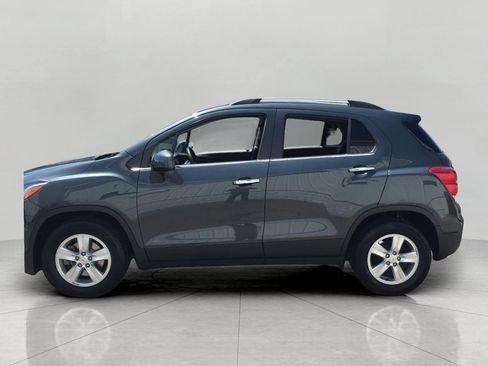 Certified 2018 Chevrolet Trax LT w/ LT Convenience Package FWD image 6