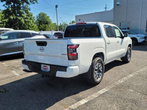 New 2026 Nissan Frontier SV w/ All-Weather Content Package AWD/4WD image 8