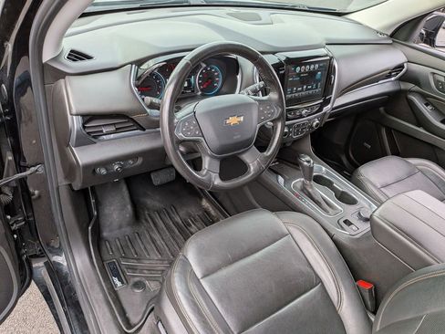 Used 2019 Chevrolet Traverse Premier image 14