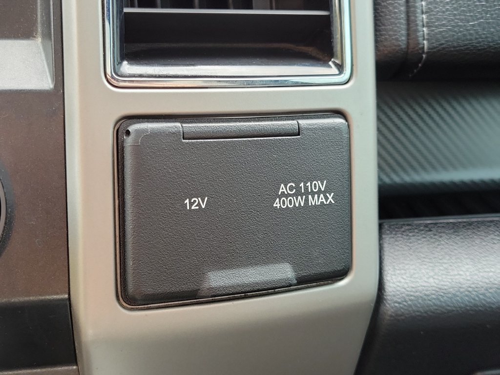 Used 2019 Ford F150 Lariat w/ Equipment Group 502A Luxury AWD/4WD image 33