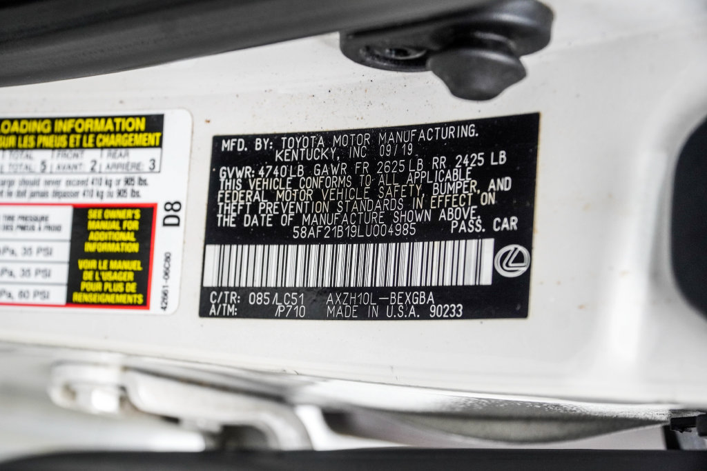 Used 2020 Lexus ES 300h Ultra Luxury FWD image 42