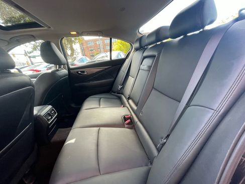 Used 2016 INFINITI Q50 Premium image 23