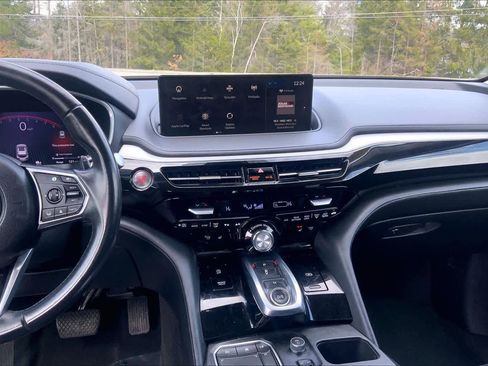 Used 2023 Acura MDX SH-AWD w/ Technology Package image 7