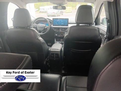 Certified 2024 Ford Escape Platinum AWD/4WD image 15