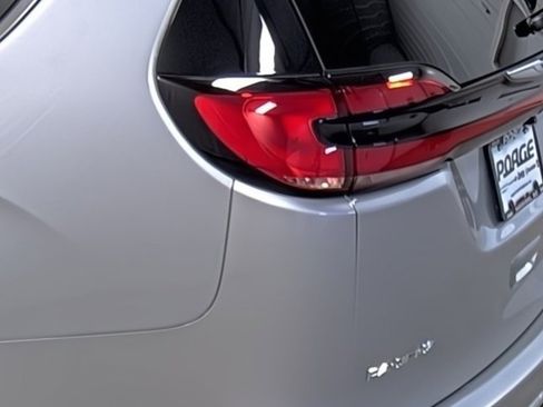New 2026 Chrysler Pacifica Select image 10