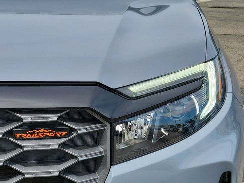 Certified 2024 Honda Passport TrailSport image 9